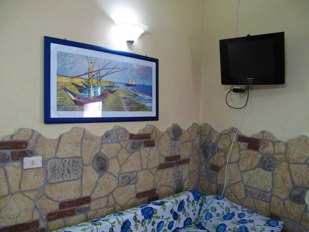 Diving Center Punta Stilo Apartamento Quarto foto