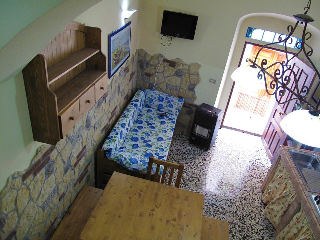 Diving Center Punta Stilo Apartamento Quarto foto